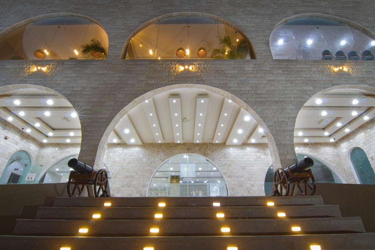 عبري كاسل هوتيل Exteriér fotografie